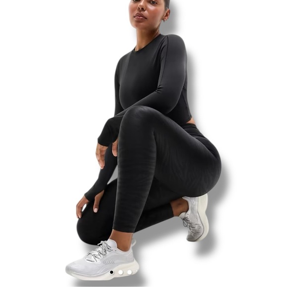 Athleta Pants - ATHLETA Simone Biles Shine High Rise Elation 7/8 Legging - Black Zebra Shine XL